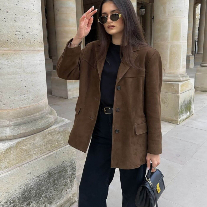 Leah™ | Tidlös Mocka Blazer