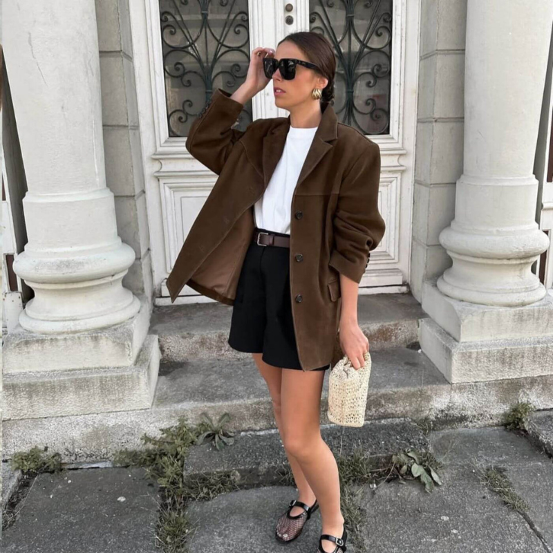 Leah™ | Tidlös Mocka Blazer