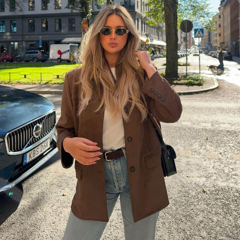 Leah™ | Tidlös Mocka Blazer