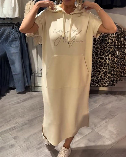 Saskia™ | Bekväm Sommarklänning med Huva